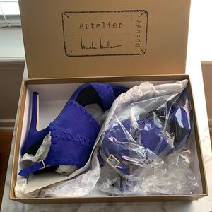 Sandals pumps blue suede size 7 royal blue